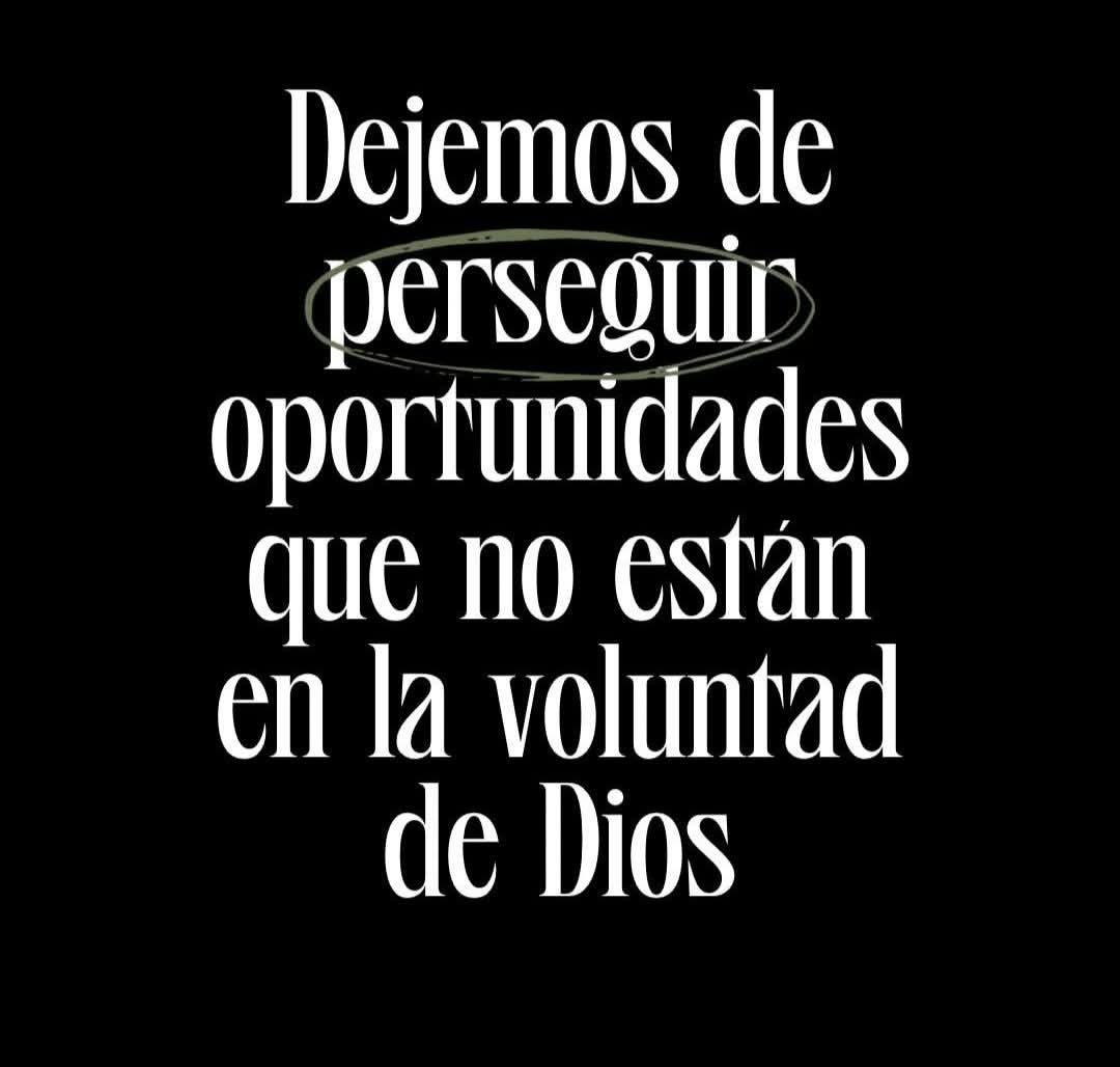 carrascod10's tweet photo. No os conforméis a este siglo, sino TRANSFORMAOS por medio de la RENOVACIÓN de vuestro Entendimiento, para que comprobéis cual sea la BUENA, AGRADABLE y PERFECTA VOLUNTAD DE DIOS. (Rom. 12.2) #YoCreo #Edificadores26 #Edificadores #VoluntadDeDios #MA Buen Jueves para todos! 😊👋🔥 https://t.co/xelAwDPFlK