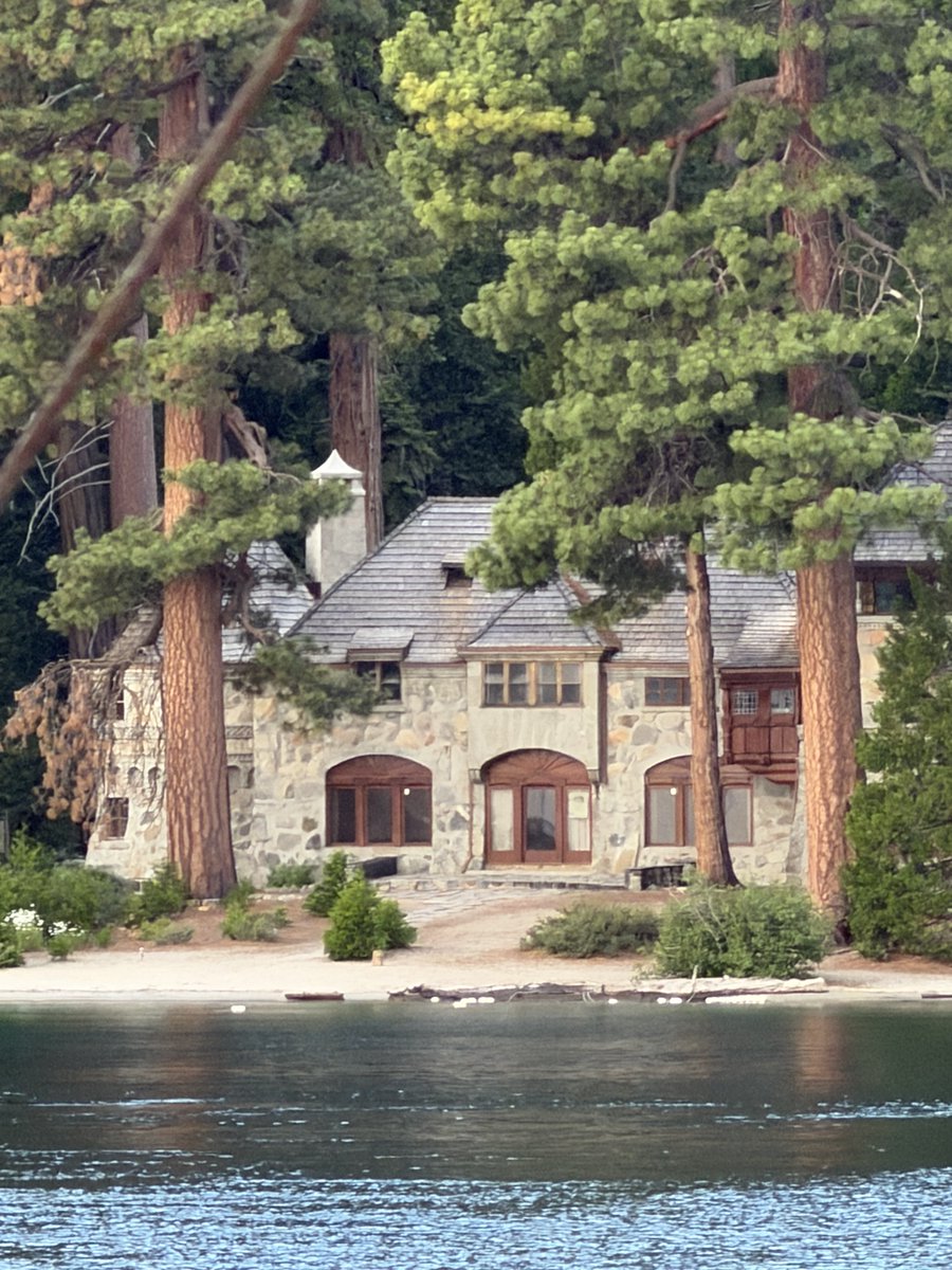 thompso8778's tweet photo. Lake Tahoe https://t.co/MMqUIerwBm