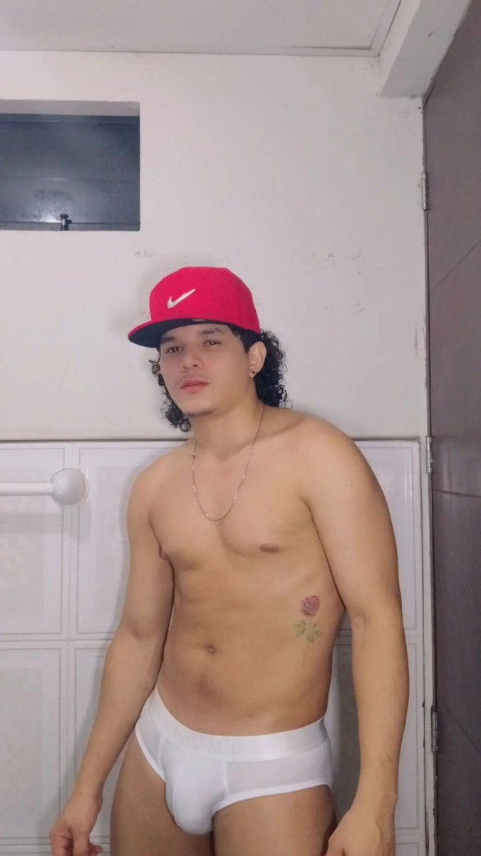 Chavito2235's tweet photo. 🫰😏🤟 https://t.co/tk4fhmIH23