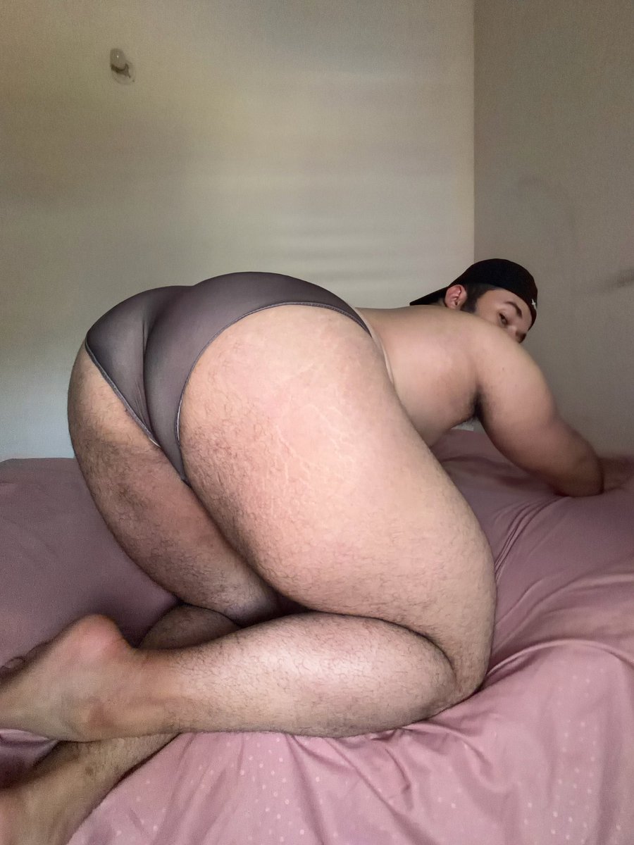 PabloZambranol's tweet photo. Ya ando listo para la playa 🔥🍑 también tengo en tanga 🔥 https://t.co/pOGFhVc8Ax