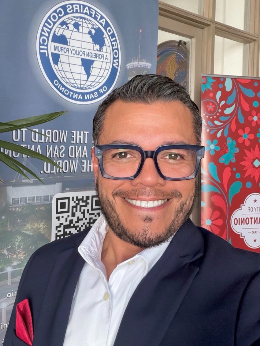robinwinderhc's tweet photo. We know we are made for much more than an ordinary lives, It is time to do more than just survive, we are here to thrive! https://t.co/3jYTdAFsl4