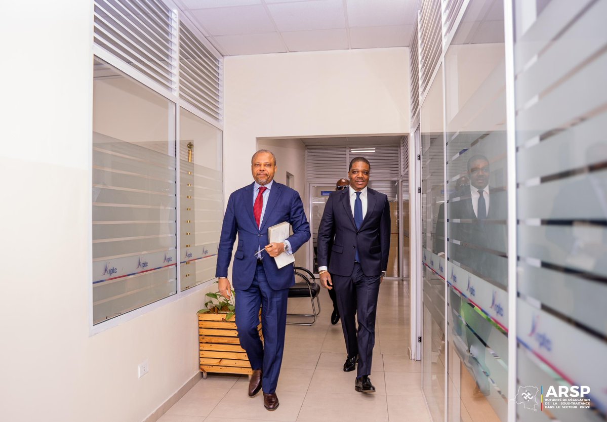 ArspRdc's tweet photo. 🇨🇩 Revivez en images la séance de travail entre le Directeur Général de l'ARSP, @juantedbelkas, et le Président de l'ARPTC, Christian Katende.

#ARSP #SousTraitance #ARPTC #Télécommunications #RDC #ContenuLocal #DéveloppementÉconomique #BonneGouvernance https://t.co/UDWluvEtou