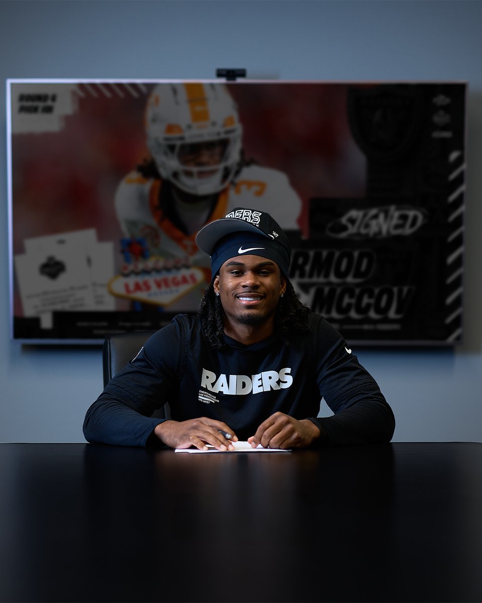 Las Vegas Raiders tweet media