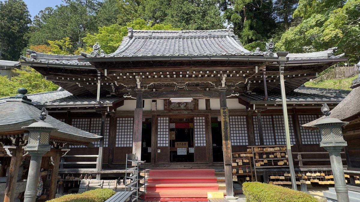 th196055's tweet photo. 下呂温泉

1）下呂駅前

2）温泉寺

3）鮎の塩焼き

#下呂温泉 https://t.co/ihJAbXW4Gy