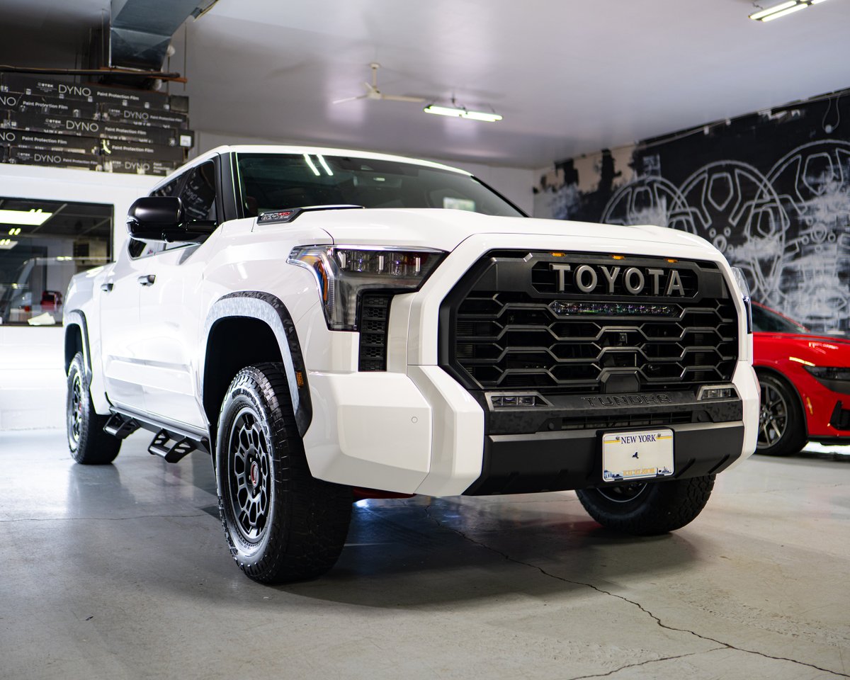 AreteAutoSalon's tweet photo. The power of DQUARTZ with the slickness of CQUARTZ Finest Reserve! Wheels, glass, trim, and plenty on the paint- this TRD Pro Tundra is coated to a T! Keep it clean, keep it glossy- get protected at Arete.

https://t.co/R7j0rYSEnO https://t.co/QNe47bD0NC