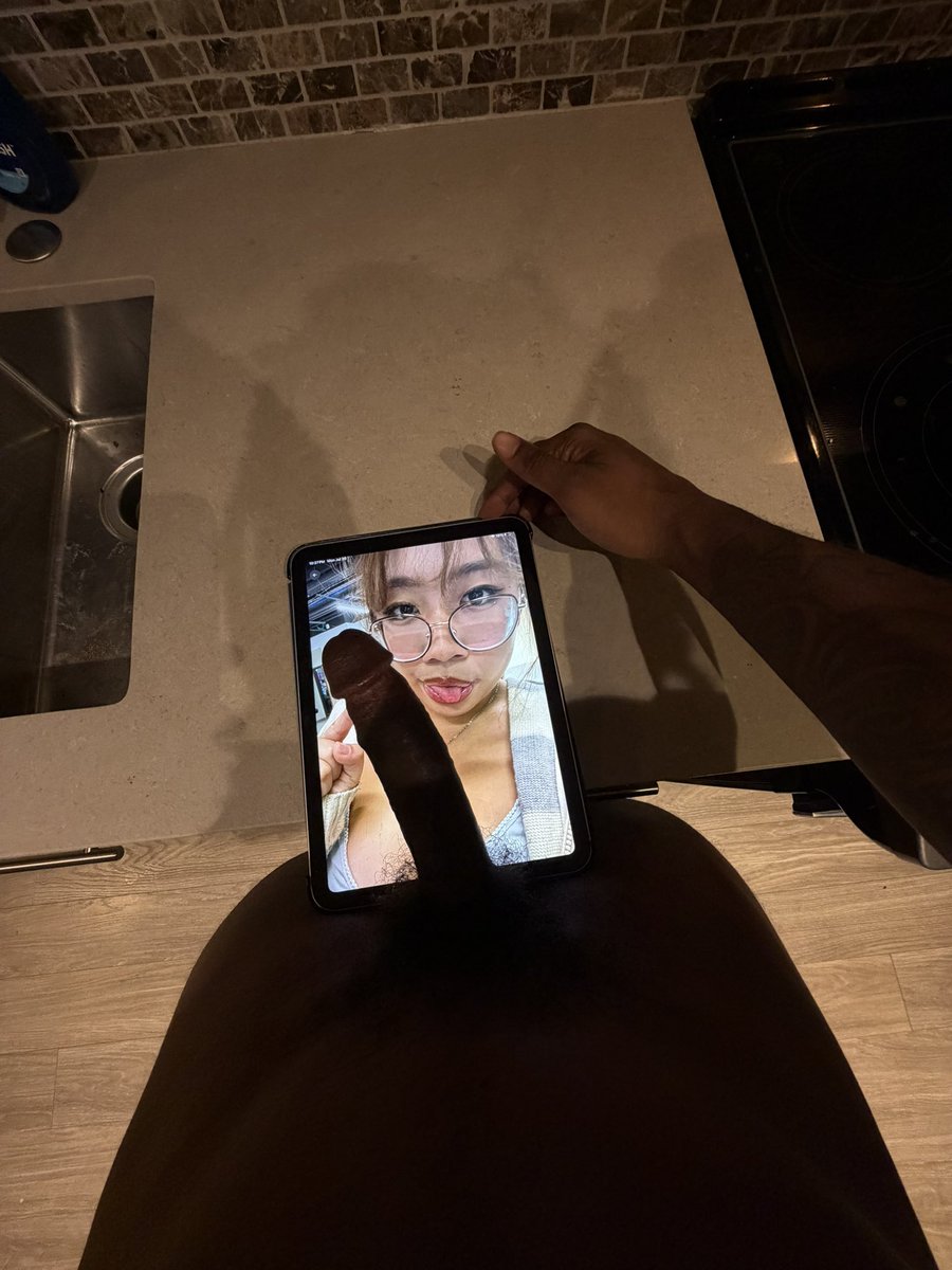 iamatrick101's tweet photo. Account locked 😒 need cucks to flood n feed this yn 🍆🤭 https://t.co/QwU0O7ad4n