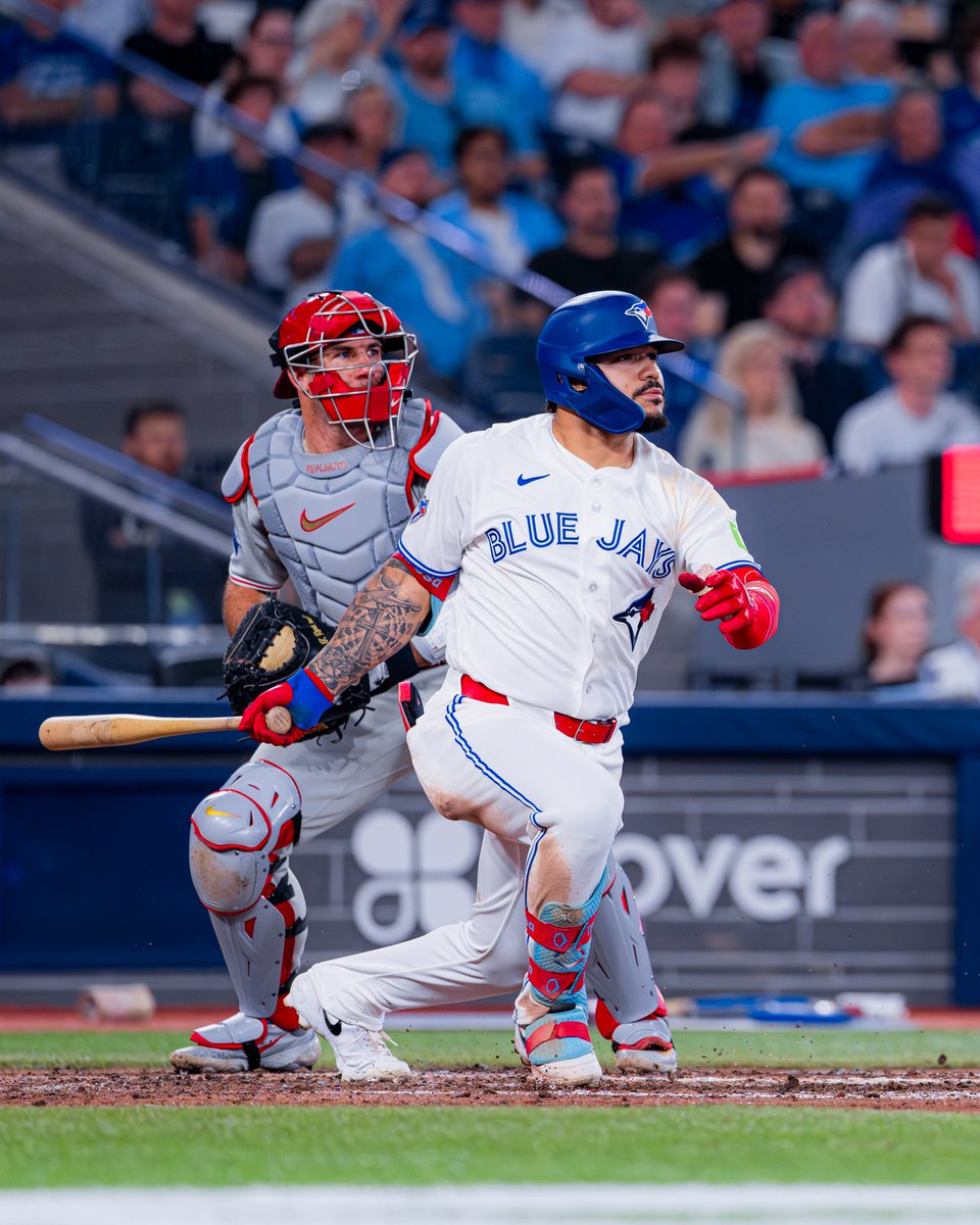 BlueJays's tweet photo. ROSTER MOVES: 

🔹 RHP CJ Van Eyk and OF Yohendrick Piñango recalled from Triple-A and will be active tonight

🔹 RHP Lazaro Estrada optioned to Triple-A

🔹 OF Jonatan Clase (left plantar fasciitis) placed on the 10-day IL, retroactive to July 21 https://t.co/FnMVXHvelU