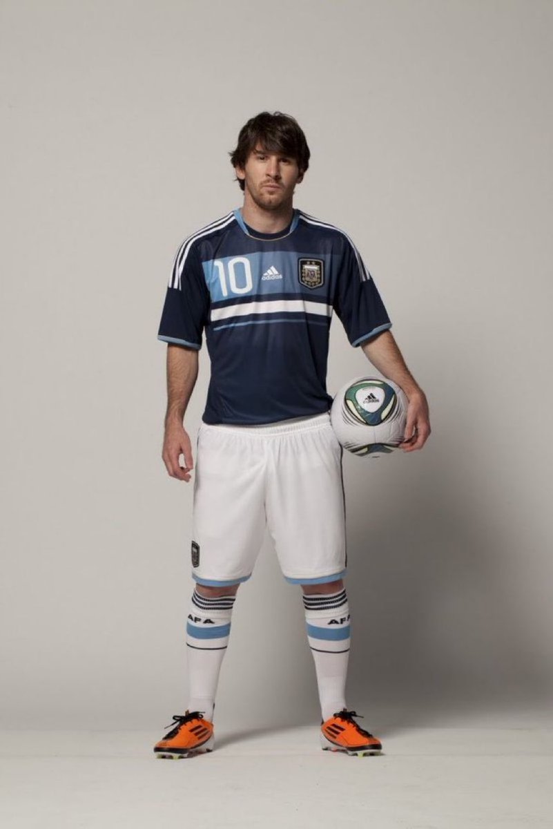 fcb__927's tweet photo. Messi 2011. 🇦🇷 https://t.co/mnVMm9abQZ