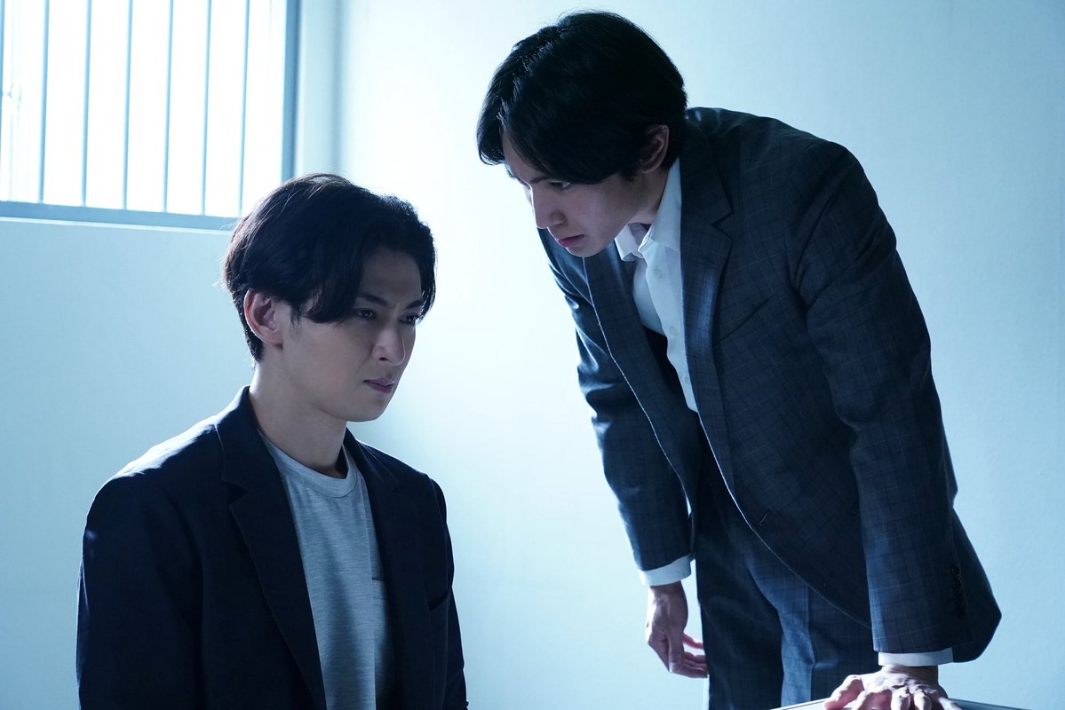 shinainaru_ytv's tweet photo. 🥀『#親愛なる夫へ 〜完璧な妻の嘘〜』

⏳ ──────────⏳
　今夜 23:59〜 第4話放送！
⏳ ──────────⏳

放送に先駆けて、4話の場面写真を少しだけお届け📸

まだご覧になっていない方も、今からでも間に合います！
TVerにて全話配信中ですので、ぜひお楽しみください📺
🔗https://t.co/OJO0byE9oW