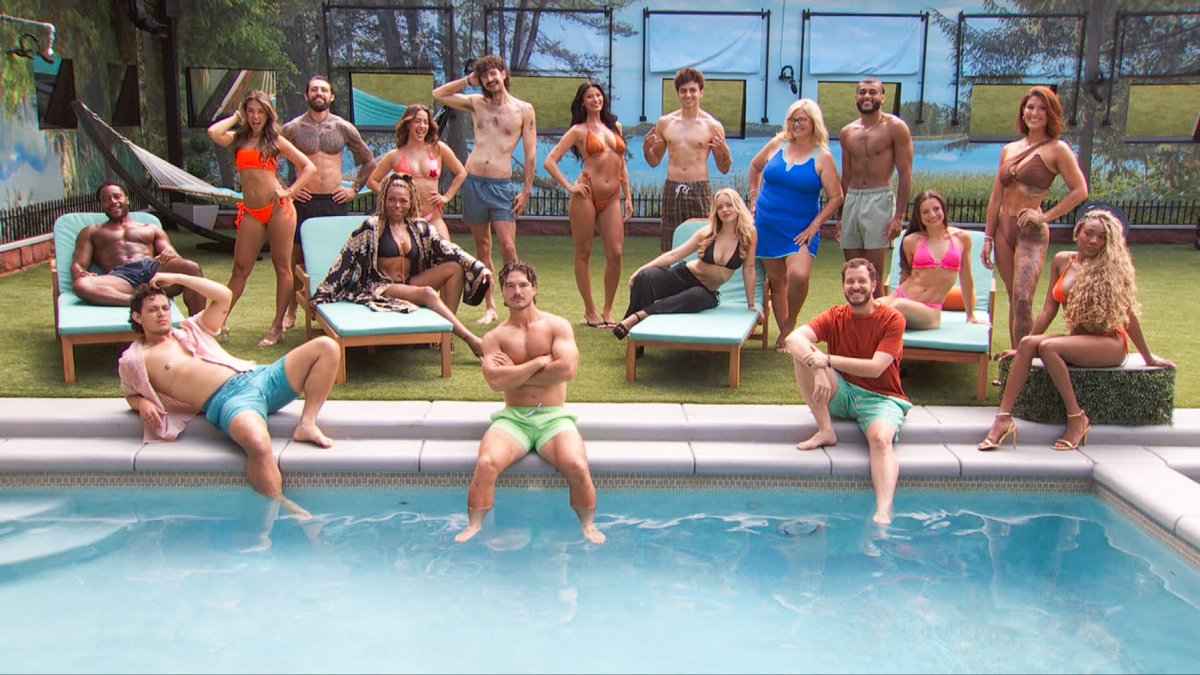 TVTweets2026's tweet photo. Jason looks hot. I KNOW THATS RIGHT. #BB28 https://t.co/FqKplKpceM
