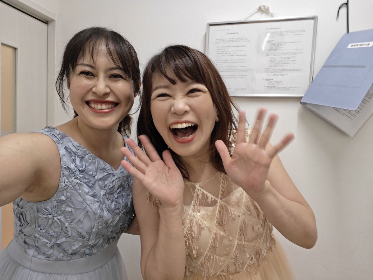 maripiano_will's tweet photo. 午後は地元高安での
デイケア公演2回。
どの会場も
チェロの音色で
大泣きされてた。。。。

ありがとうございます https://t.co/IbedELMlcI