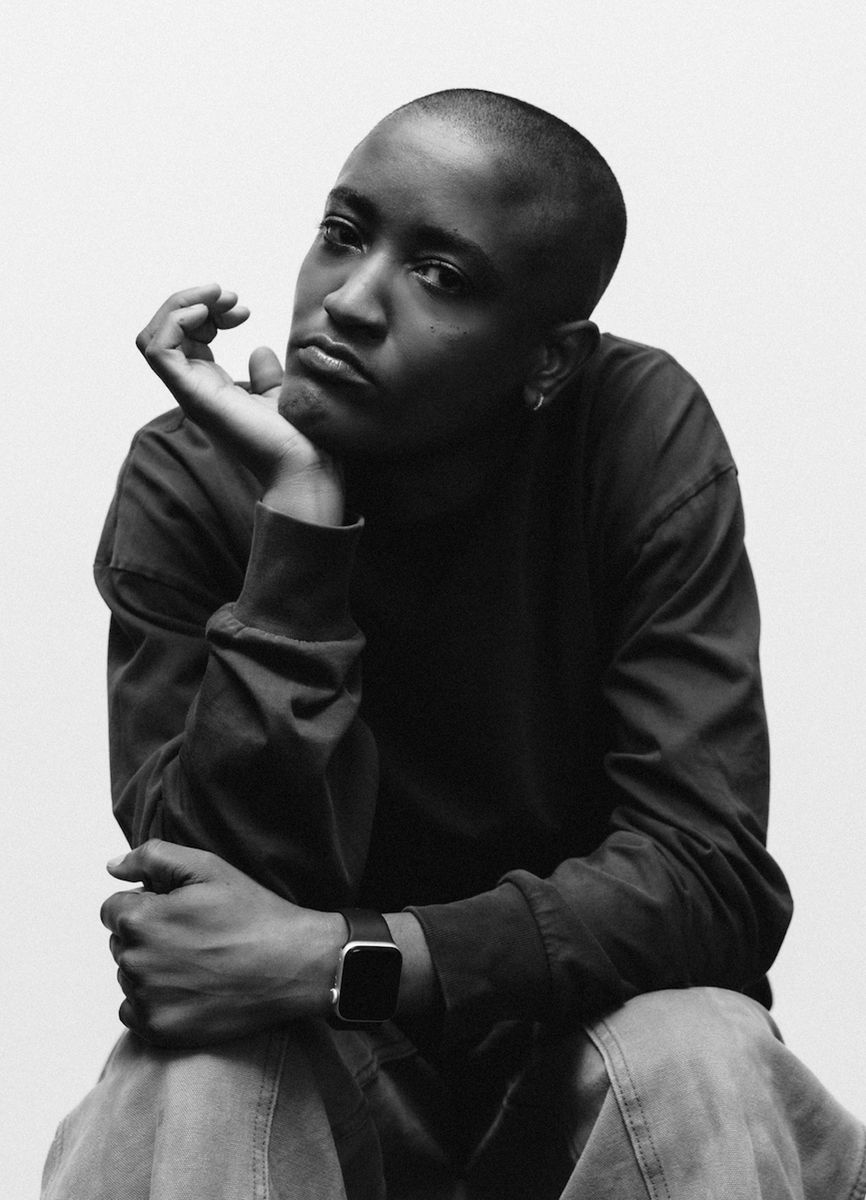 Kurrco's tweet photo. Syd reveals new details about the upcoming album by The Internet, which is set to drop in early 2027:

“We’re excited to drop this next album. We’re in a good place with it. We’ve got a lot of it done. It’s foundationally there and built."

"Matt Martians has taken the lead on writing this Internet album. Since the three of us have all been finishing solo projects, Matt has been masterminding the album and bringing things to me to record."

"Honestly, this album is going to be one for the books.”

(via DAZED)