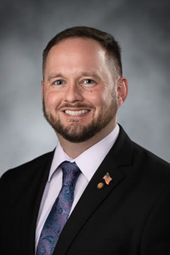 MeidasTouch's tweet photo. NEWS: WV GOP Assistant Majority Leader Elliott Pritt has been arrested and charged with enticing a minor after allegedly grooming a 15-year-old through Roblox and Snapchat, then having her meet him in his classroom.

GOP leadership won't call for his resignation. https://t.co/O8Bohjdlt2