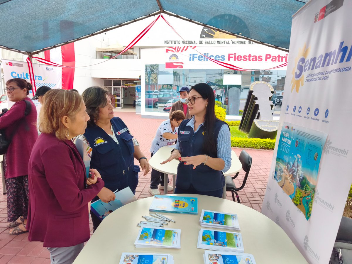 Senamhiperu's tweet photo. #Senamhi #Minam participó en la Feria Informativa en Gestión del Riesgo de Desastres "Construyendo Cultura de Prevención y Resiliencia" realizada el último miércoles en el Instituto de Salud Mental "Honorio Delgado - Hideyo Noguchi". https://t.co/upS5sYIIPC