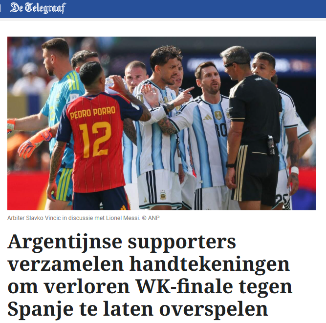 Miss_Royal73's tweet photo. 🤣🤣Argentijnse supporters verzamelen handtekeningen om verloren WK-finale tegen Spanje te laten overspelen.
De initiatiefnemers stellen dat #scheidsrechter Slavko Vinčić ’een #controversiële en #corrupte rol heeft gespeeld’ tijdens de wedstrijd en beweren zelfs dat hij ’zou zijn #omgekocht om de uitslag te beïnvloeden’.
Kan iemand die petitie vinden? Ik namelijk niet... 🤔
https://t.co/J5TbZCm2pV