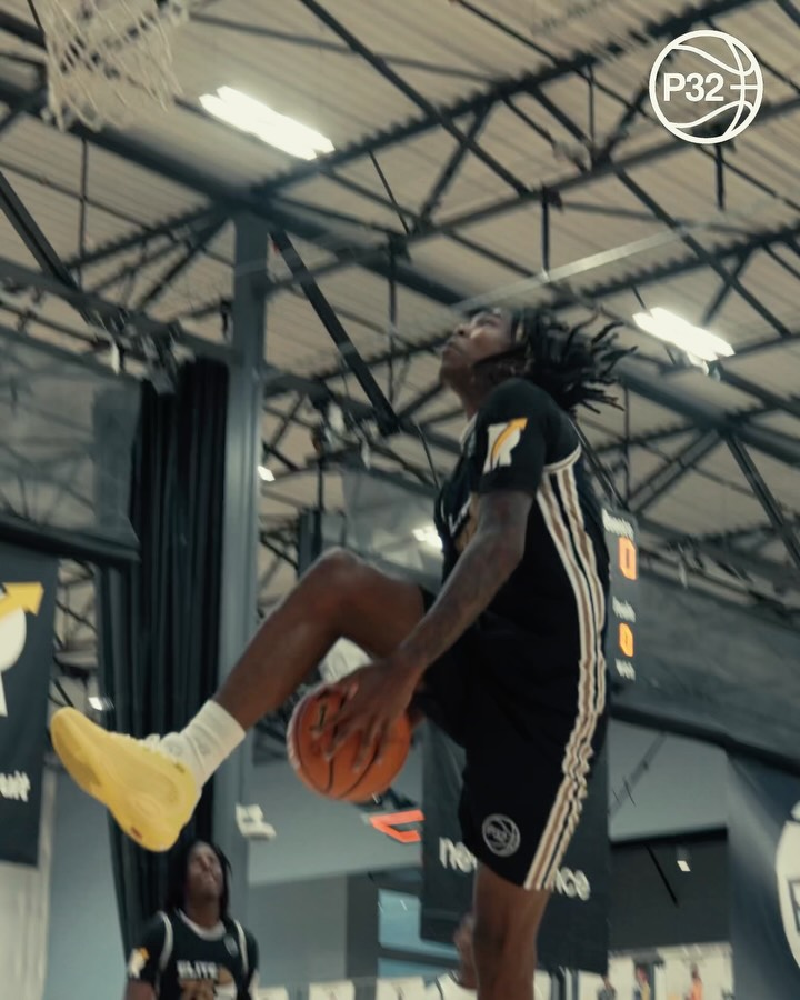 rodgerbohn's tweet photo. 6'6 2027 K'Majay Jenkins of DME Academy (FL)left it all on the court at @NewBalanceHoops @P32League Finals with SKG Legacy.Two way wing who can really create in isolation situations,is great cutter,&amp;utilizes athleticism. 

More #P32 on @Ballislife

https://t.co/3GTsoKnwf2 https://t.co/7UGpNZRS7J