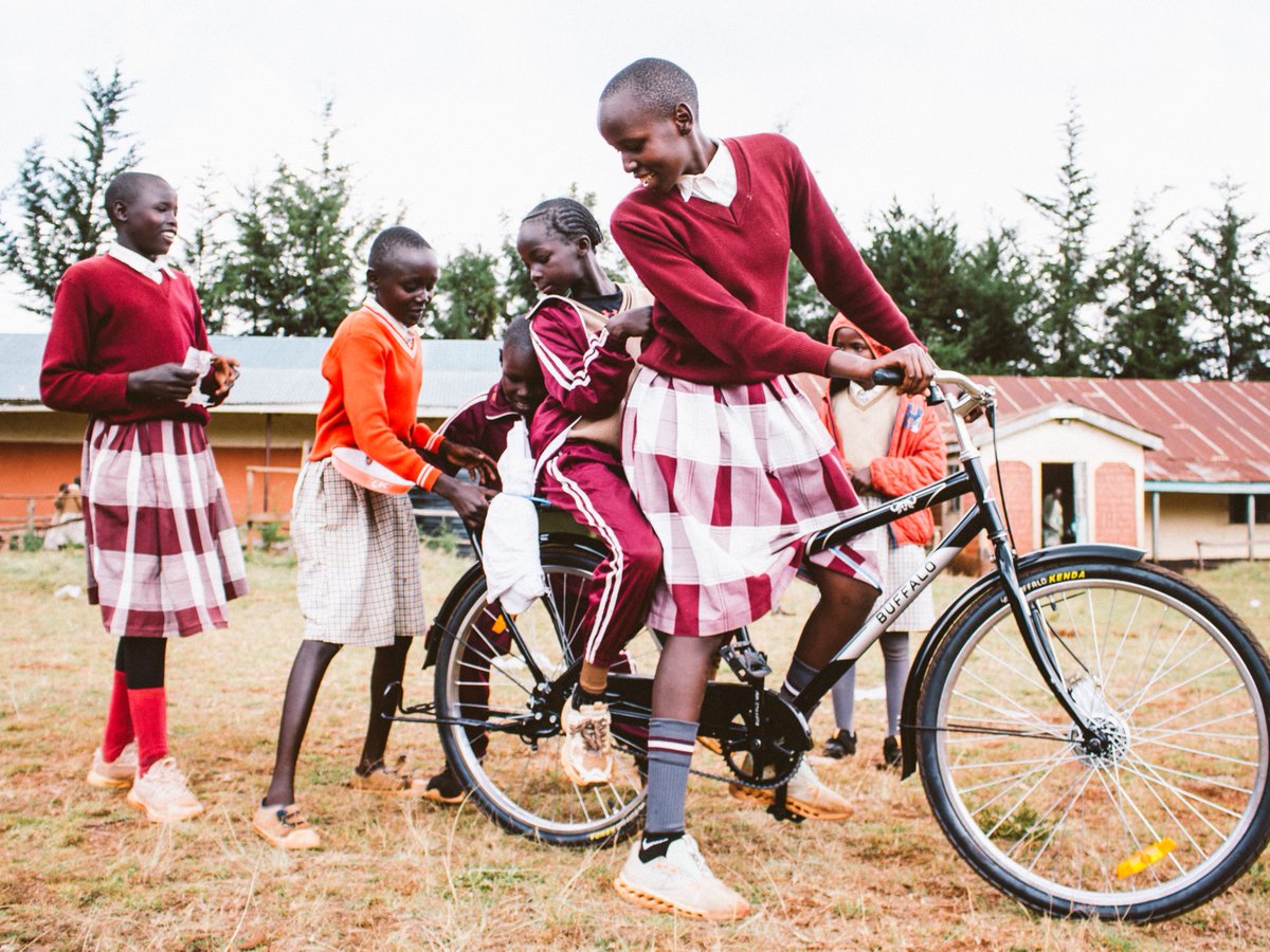 PowerOfBicycles's tweet photo. Thanks to Team Amani for partnering with us in Kenya. Together, we've mobilized 100 students across two schools in Elgeyo Marakwet County with Buffalo Bicycles, helping improve access to education through reliable transportation. #WorldBicycleRelief https://t.co/DU15ev6BQ9