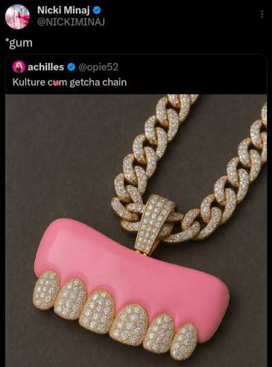 cokenikarapenaj's tweet photo. See how insecure she be ? 😭😭😭😭😭😭😭😭😭😭😭😭 @NICKIMINAJ @iamcardib  that bitch should’ve never talked about children!!!!! EVER. 🤏🏽 https://t.co/dJoOGBgYaV