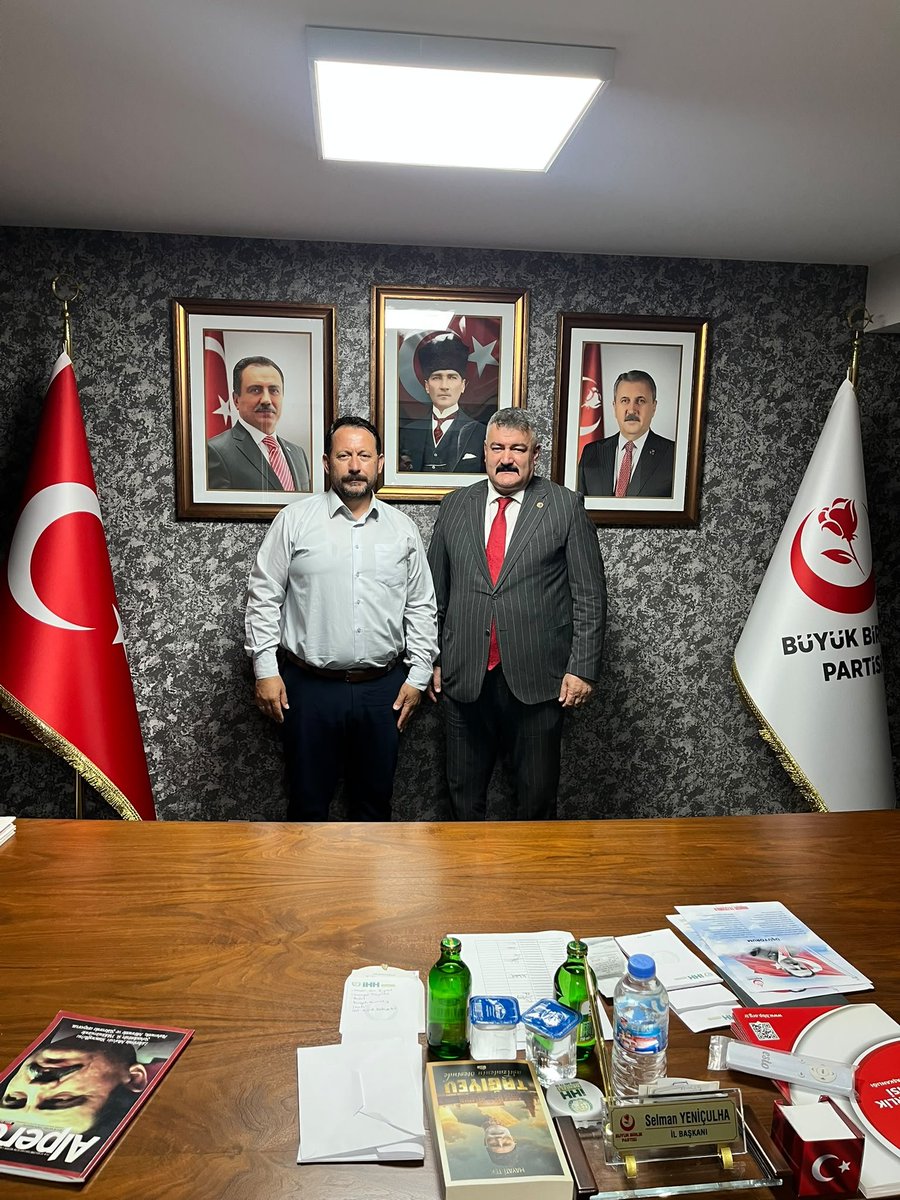 Mustafa06245502's tweet photo. İstişareyle Güçlenen Teşkilat, Hedefe Kararlılıkla İlerliyor.
Genel Başkan Yardımcımız Sayın Uğur Karaca'nın kıymetli
katılımlarıyla,
İl ve İlçe Yönetim kuralları 
İstişare toplantımızı gerçekleştirdik mevlam birliğimizi daim eylesin
#BüyükBirlikPartisi
@Mustafa_Destici
#Denizli https://t.co/Bef732ir3d