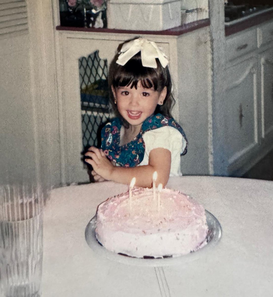 vanezamoraa's tweet photo. 🎂🦀 https://t.co/P0gb8c8Rbn