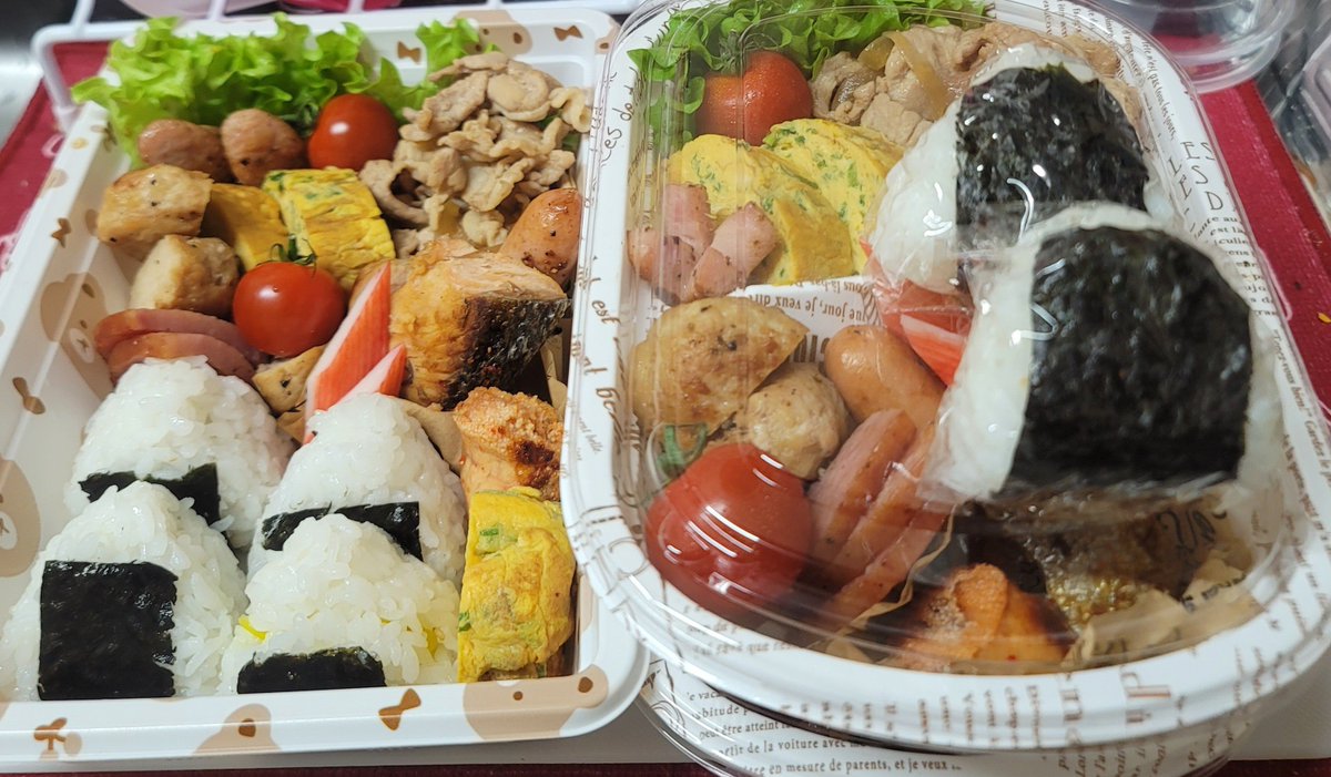 min11_na's tweet photo. おはようございます🍀😌

行ってきま～す👋

良い１日を✨
＃お弁当 https://t.co/ul79XoqLW5