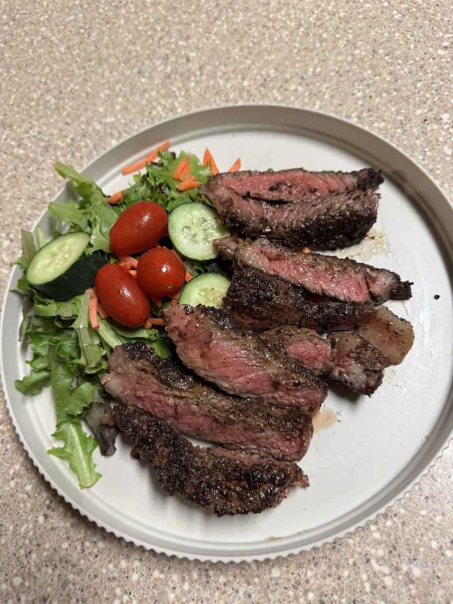 RGT_Thoughts's tweet photo. Steak Post 🥩￼👨🏽‍🍳👨🏽‍🍳 https://t.co/CjsCjLHSb6