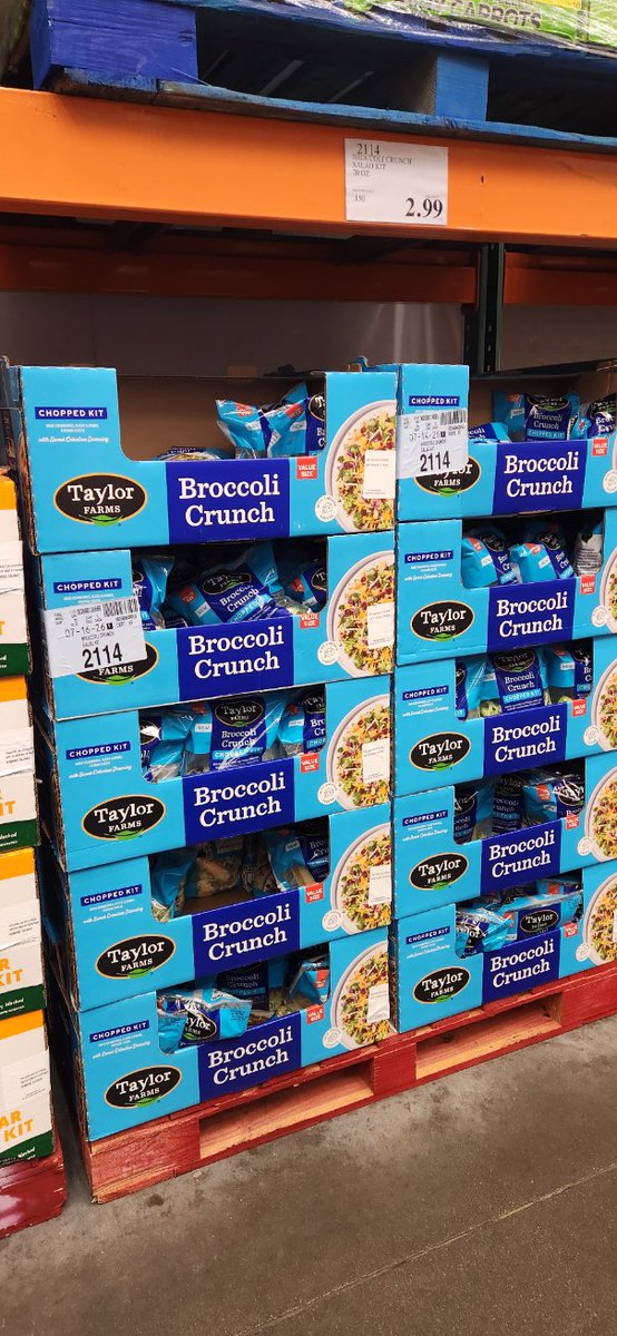 Katattatta's tweet photo. At Costco just now. Took every bit of willpower to not snatch it out of the hand of the lady in front of me 😭 https://t.co/O8uPIQ5BKE