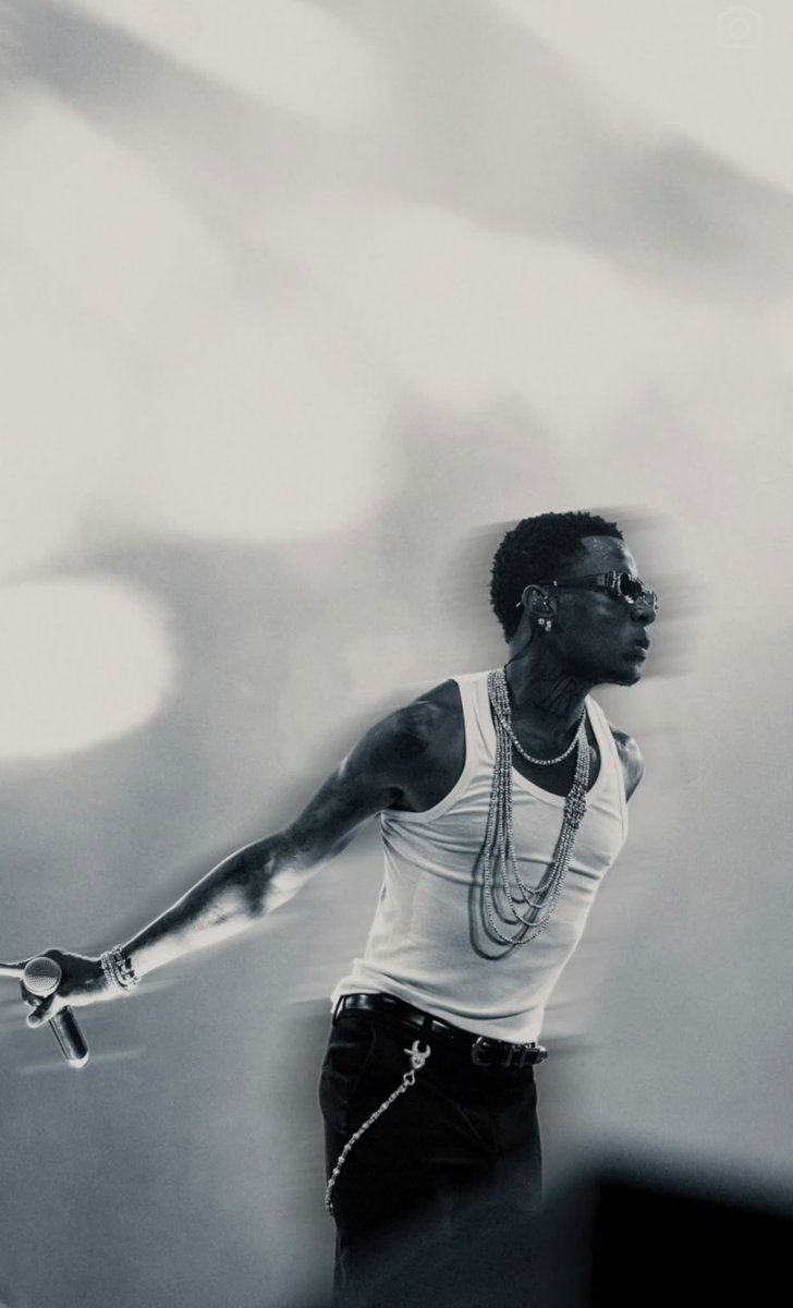blackebony28's tweet photo. 🐐 https://t.co/NNgU04OXrf
