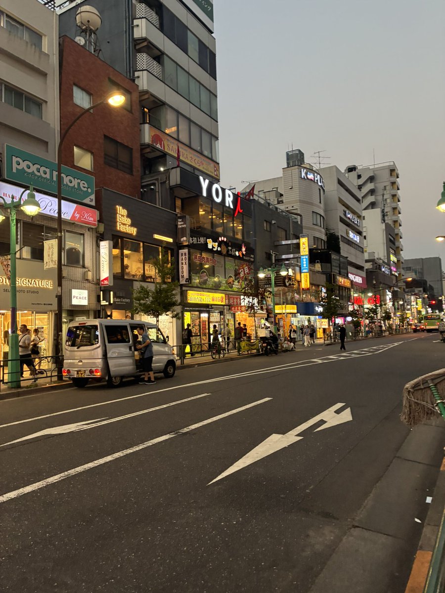 mori4Broadcast's tweet photo. 新大久保 https://t.co/tuHJ4cr2y0