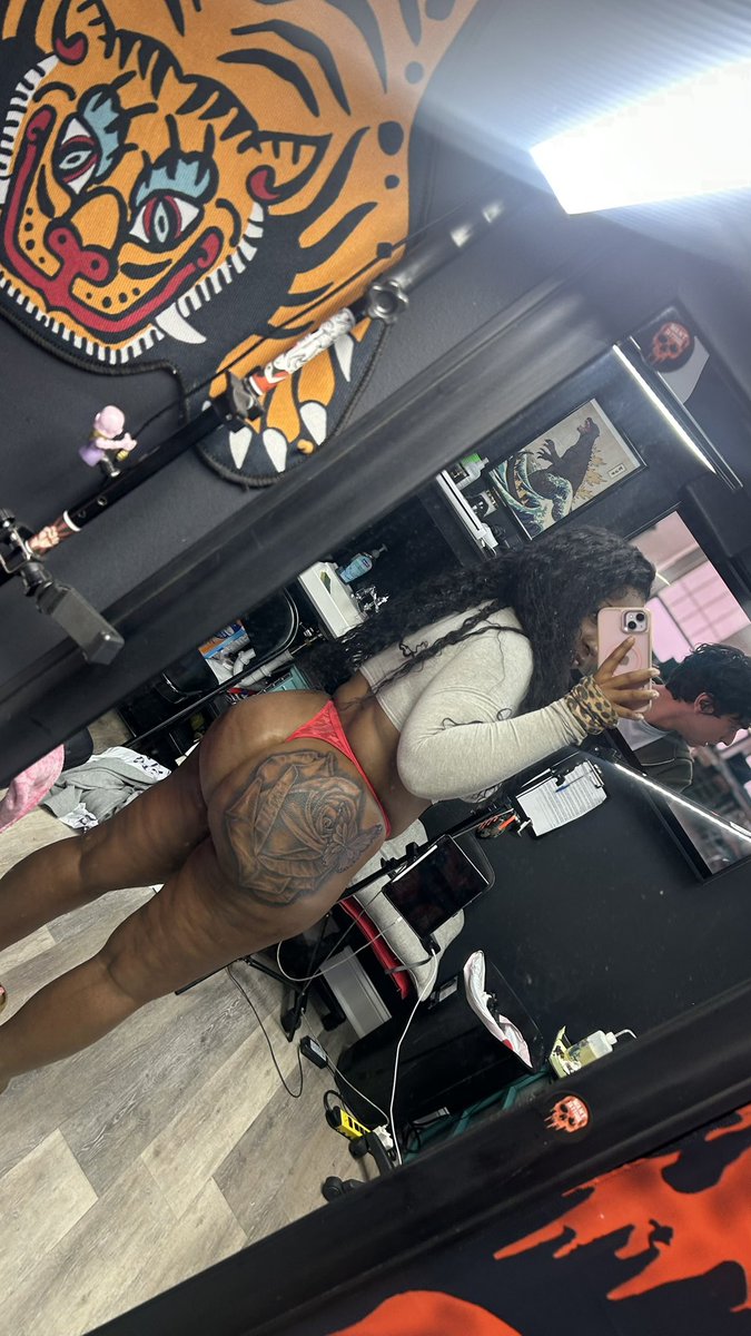 Whyheavensomean's tweet photo. so in love 🥹 https://t.co/weE3caS8m4