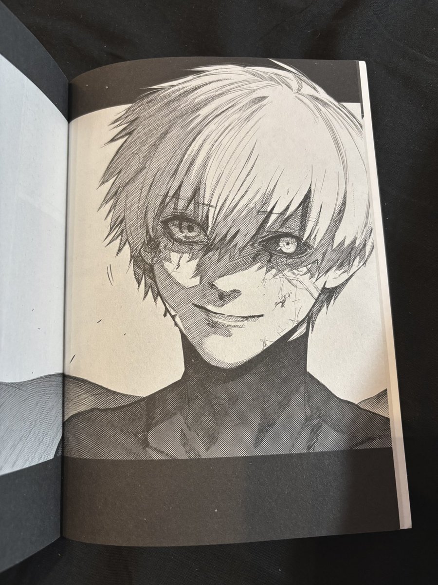 Ken__Kaneki993's tweet photo. This panel belongs in a museum I’m so serious. Look at how fucking good he looks. I love that Ishida doesn’t use any words here cause you can tell what Kaneki is feeling just by looking at him https://t.co/Z5WSHRvd5K