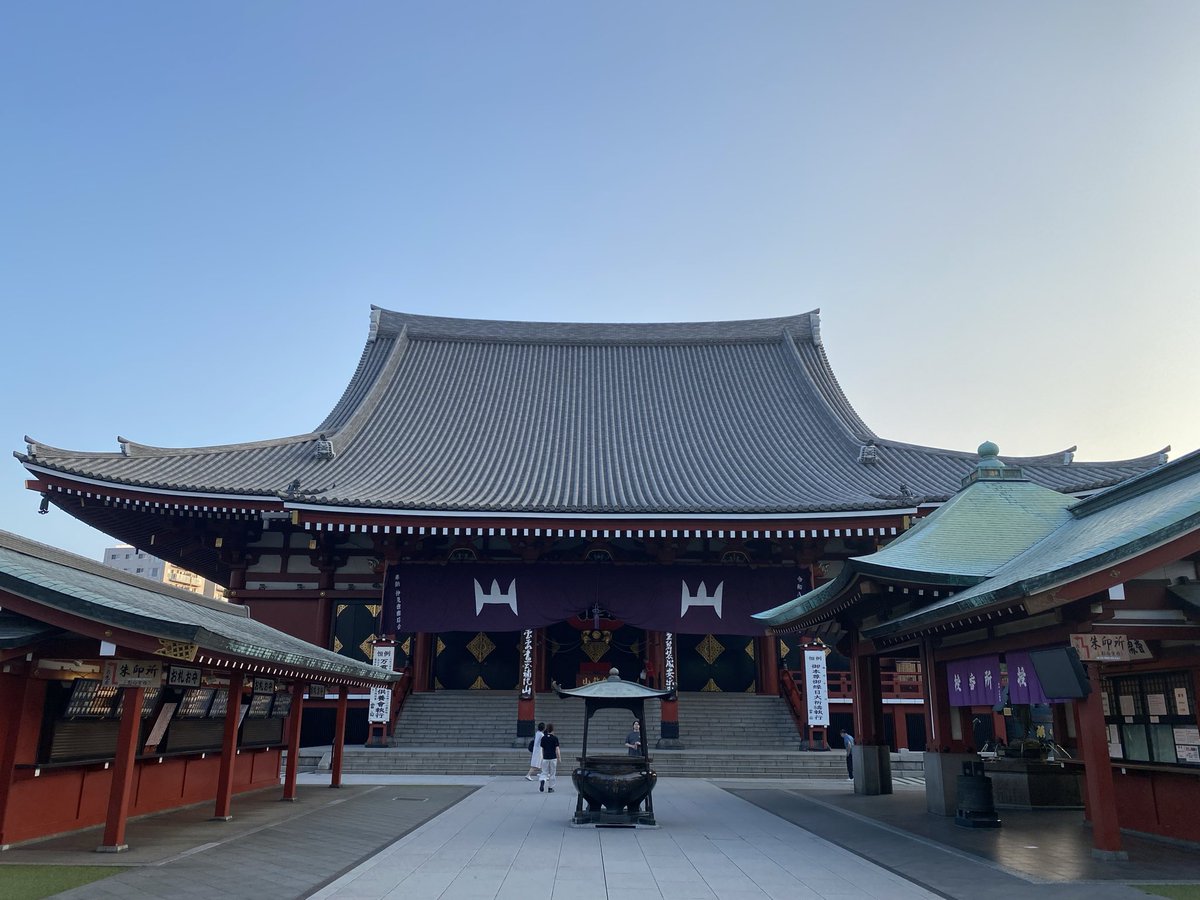 wadaissey's tweet photo. 20260723
浅草朝ラン、ただの観光ラン😅
浅草寺の中、めっちゃ歩いてるし🚶

暑さのせい？なんかSTRAVA途中で止まってる😅 https://t.co/YxKqIMJtgL