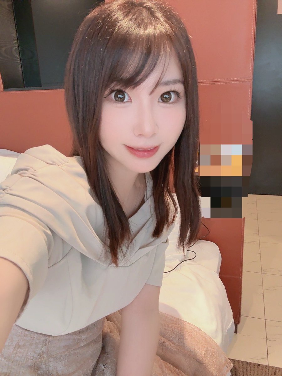 aoimi_0630's tweet photo. おはよん♥️

起きたらリポストといいねで知らせてね🫧

今年は遠方ゲスト&amp;旅行づくしで
10、11月に福島➡︎沖縄➡︎仙台➡︎岩手➡︎秋田➡︎山形➡︎広島➡︎名古屋➡︎福岡とまわります

やばすぎ😂😂

ついに47都道府県制覇するよ〜✨✨

各地のオススメご飯屋さん🍚教えてほしいです💕 https://t.co/pvVJhkjmEn