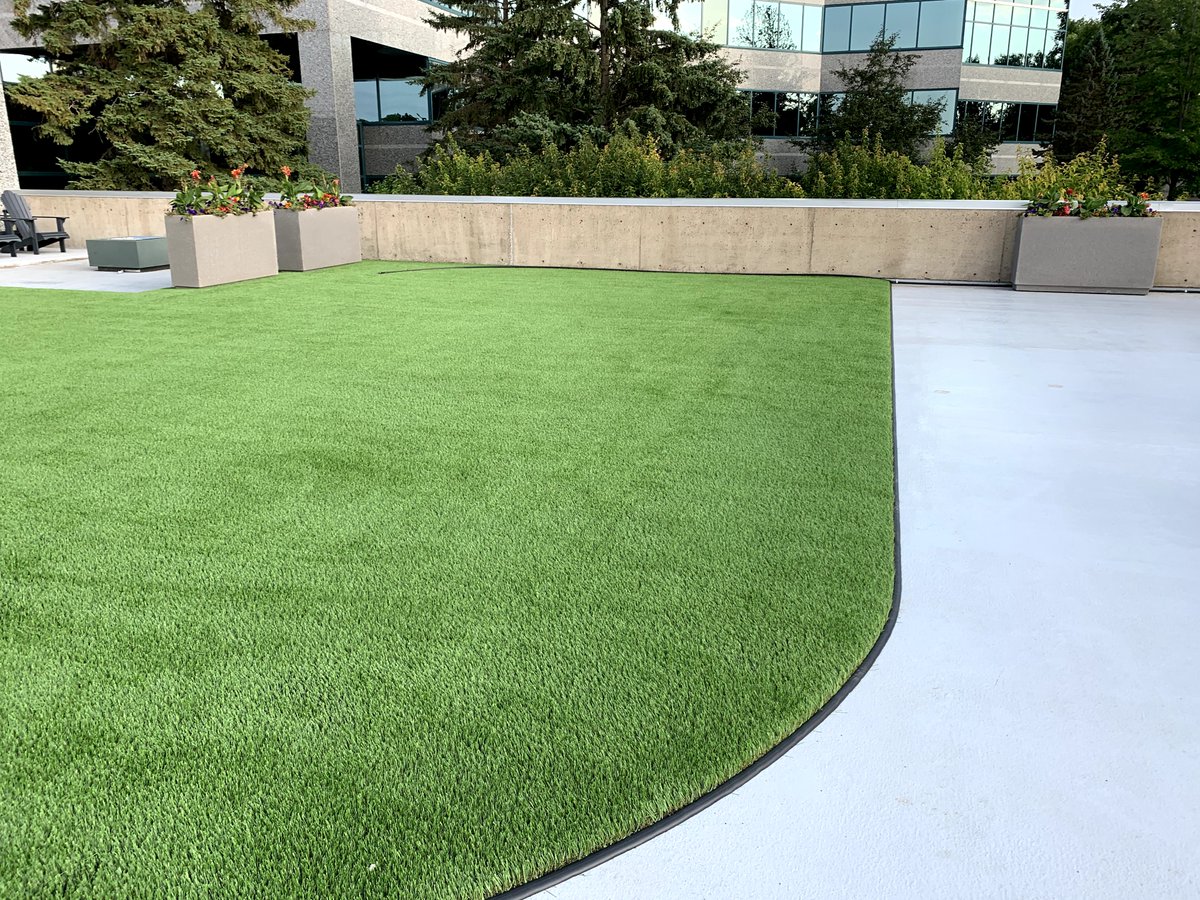 foreverlawnmn's tweet photo. Why settle for less? Choose integrity, quality &amp; innovation. Choose ForeverLawn Minnesota. Connect with our team today! #ForeverLawnMN https://t.co/ZRuEV8OuSO