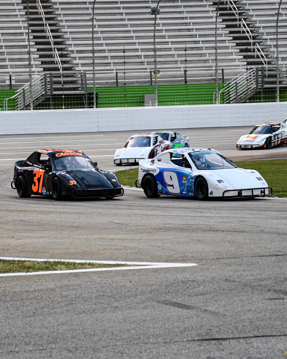 USLegendCars's tweet photo. Focused on a Championship! 🏁🏆

#ThursdayThunder | #INEX https://t.co/huE89Id9rv