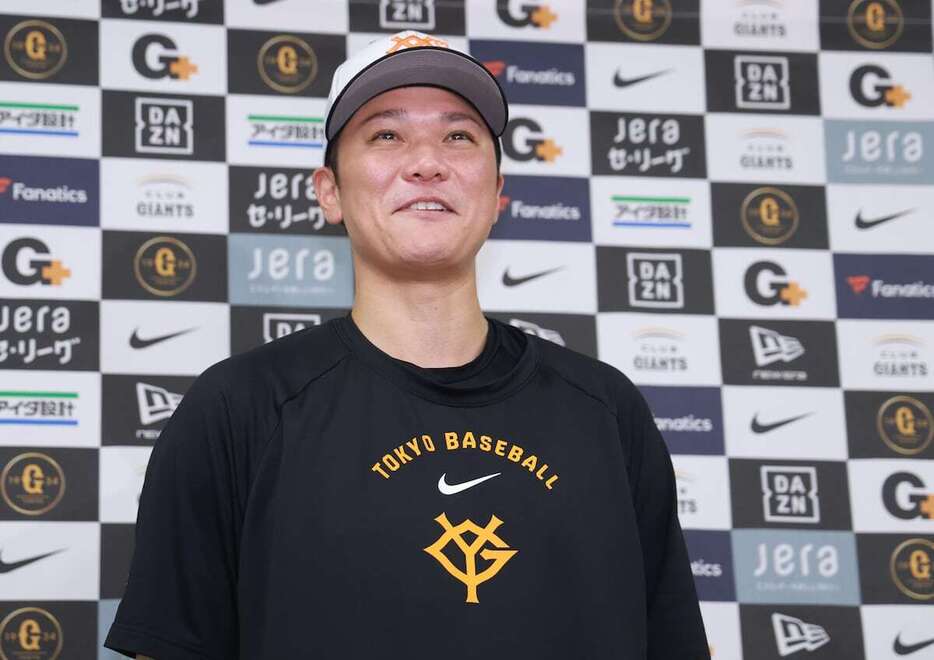 gnomotoke's tweet photo. 巨人・坂本勇人、プラスワン投票で球宴へ　打率1割台での選出「ファンの方に投票していただいて素直にうれしい」 https://t.co/VF2jm0dxPV

交流したい選手にも同学年の大野（中日）を挙げ「たぶん、彼しかしゃべり相手がいないと思うので。彼とずっとしゃべっているんじゃないかな」と笑った。 https://t.co/y8jYof8E8Q