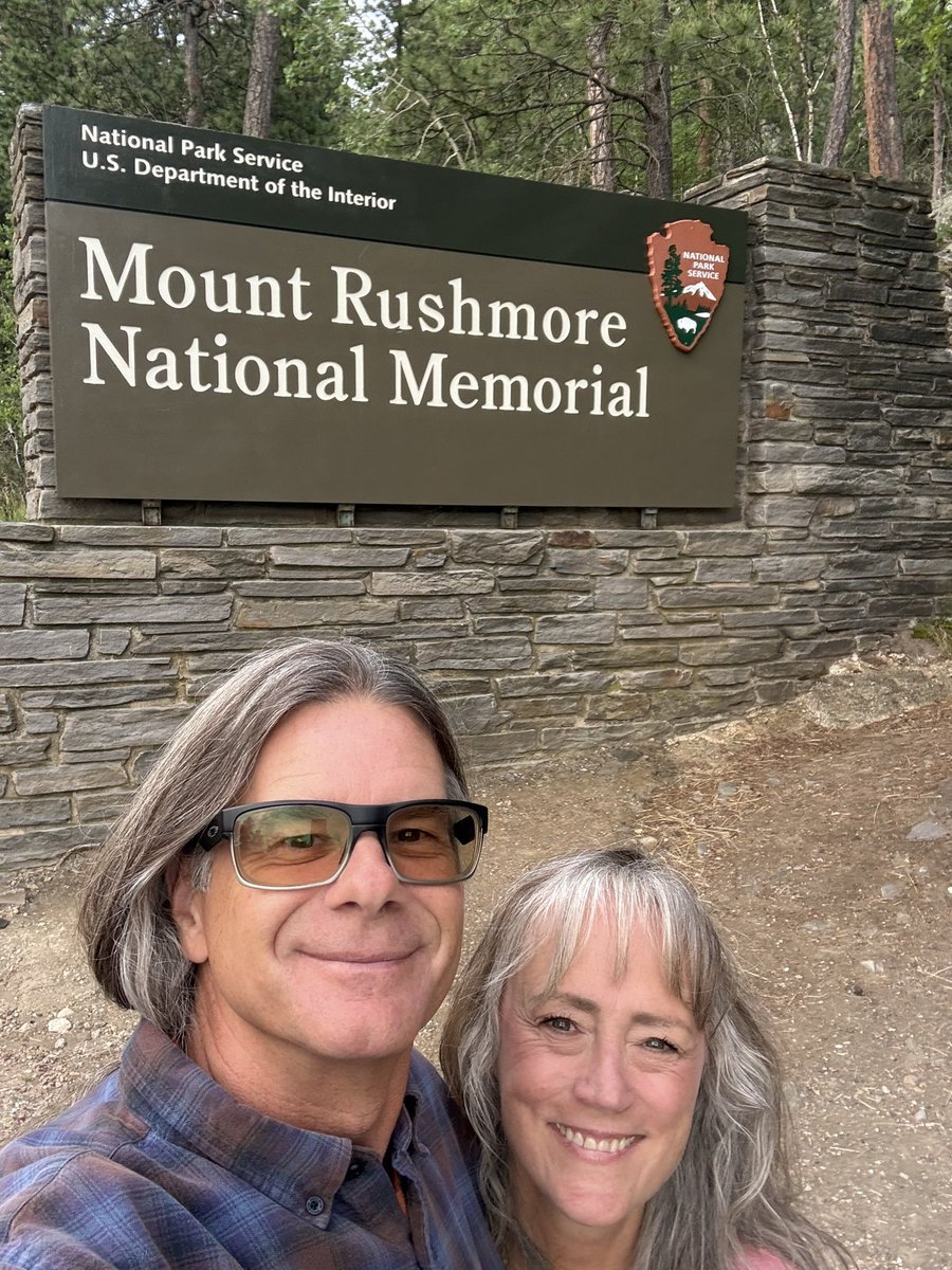 ProudOilWorker's tweet photo. Trip Update: This was very cool. If you ever make it take the Presidential Trail. It goes right under the monument. God Bless y’all.
#mountrushmore #rv #finchepic2026 #southdakota https://t.co/G3AH1tIcOm