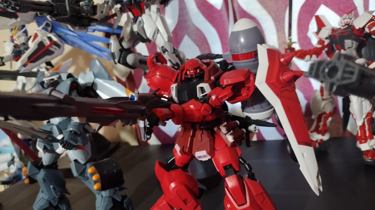 msgundam2's tweet photo. #Gundam #plasticmodel #Gunpla #Macross https://t.co/ZEpWgdNhXv