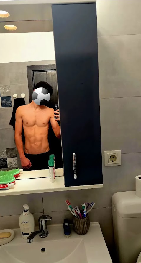 2idadhnais's tweet photo. 18m hmu im horny https://t.co/x97Y9CRupx