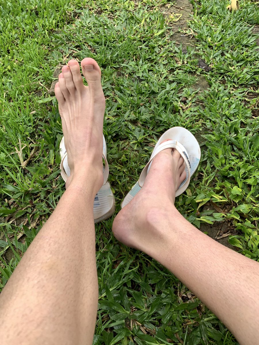 mastergaucho_'s tweet photo. Meu pezão 42 tá precisando de um trato

https://t.co/cWpYblhVbR

#feet #cashslave #findom #feetfetısh #cashmaster #footfetısh https://t.co/HZvrAgHNlb