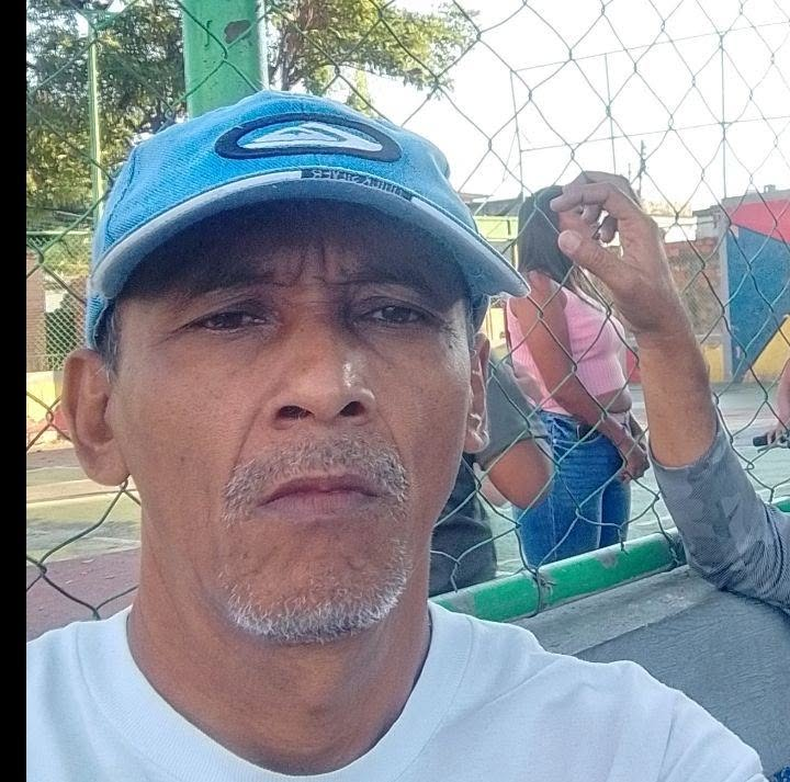 Fanny_B_S's tweet photo. los enfermos mentales chavista como siempre con su vocabulario tan colorido. Si creen que por ser ancianos se les va a dejar pasar están bien equivocados https://t.co/G9DQohPxcc
