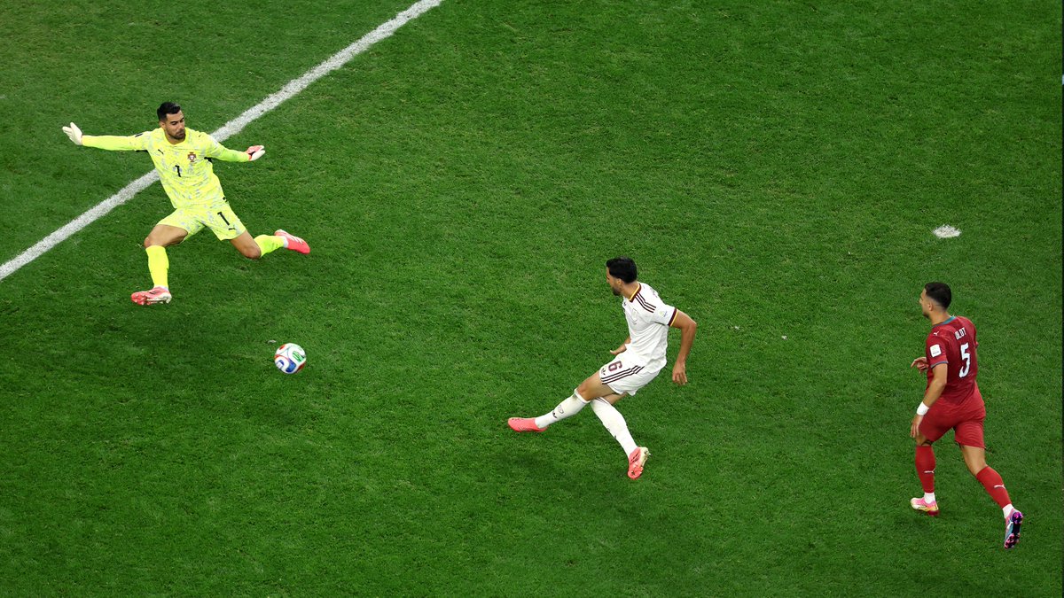 fifaworldcup_ar's tweet photo. لحظات أيقونية 🇪🇸

#FIFAWorldCup https://t.co/lDC2kH7zkc