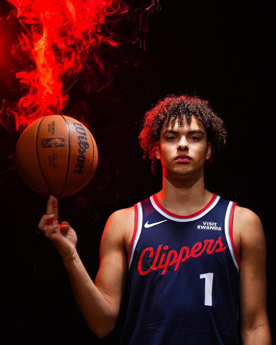 LAClippers's tweet photo. Keaton Wagler for his rookie photoshoot 📸 https://t.co/mMWQvLyfoy