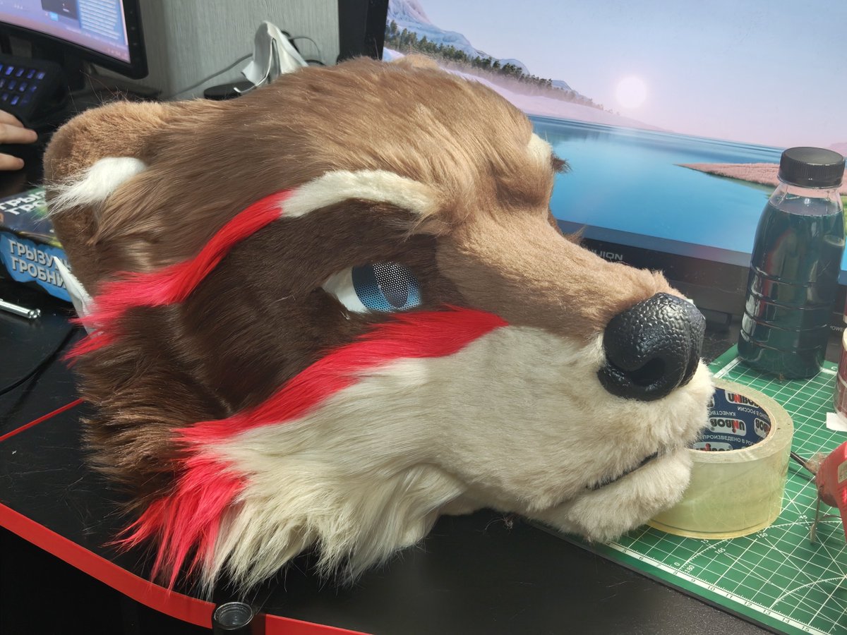 CFerretCraft's tweet photo. Raccoon fursuit WIP 🍈 

#furry #fursuitmaker #furryfandom #fursuit #fursuitmaking https://t.co/GVgETkAGmp