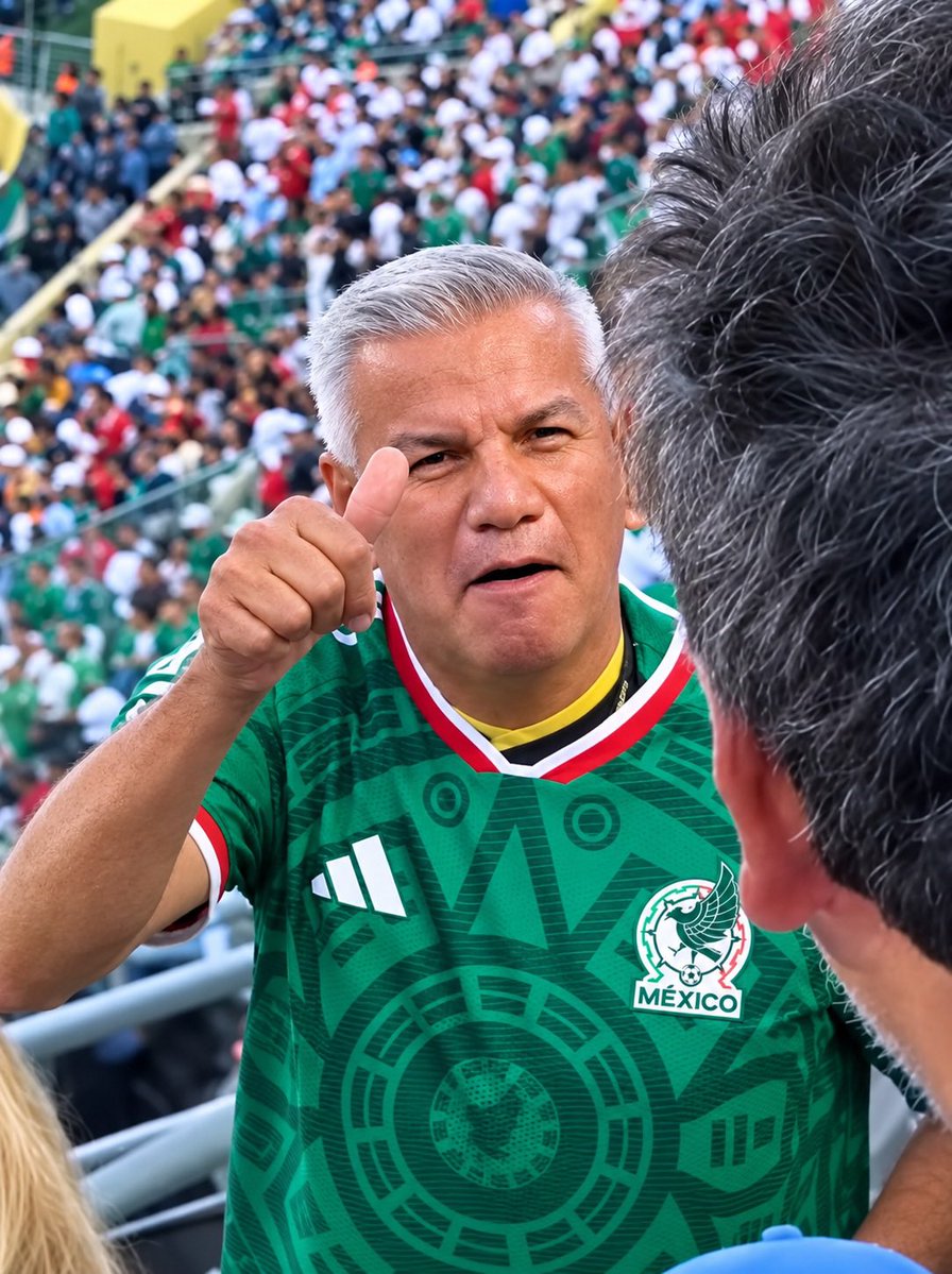 corridosybandas's tweet photo. Mi patrón : vuelve a llegar tarde y te voy a correr 
Yo: https://t.co/V6PzdxQ6RM