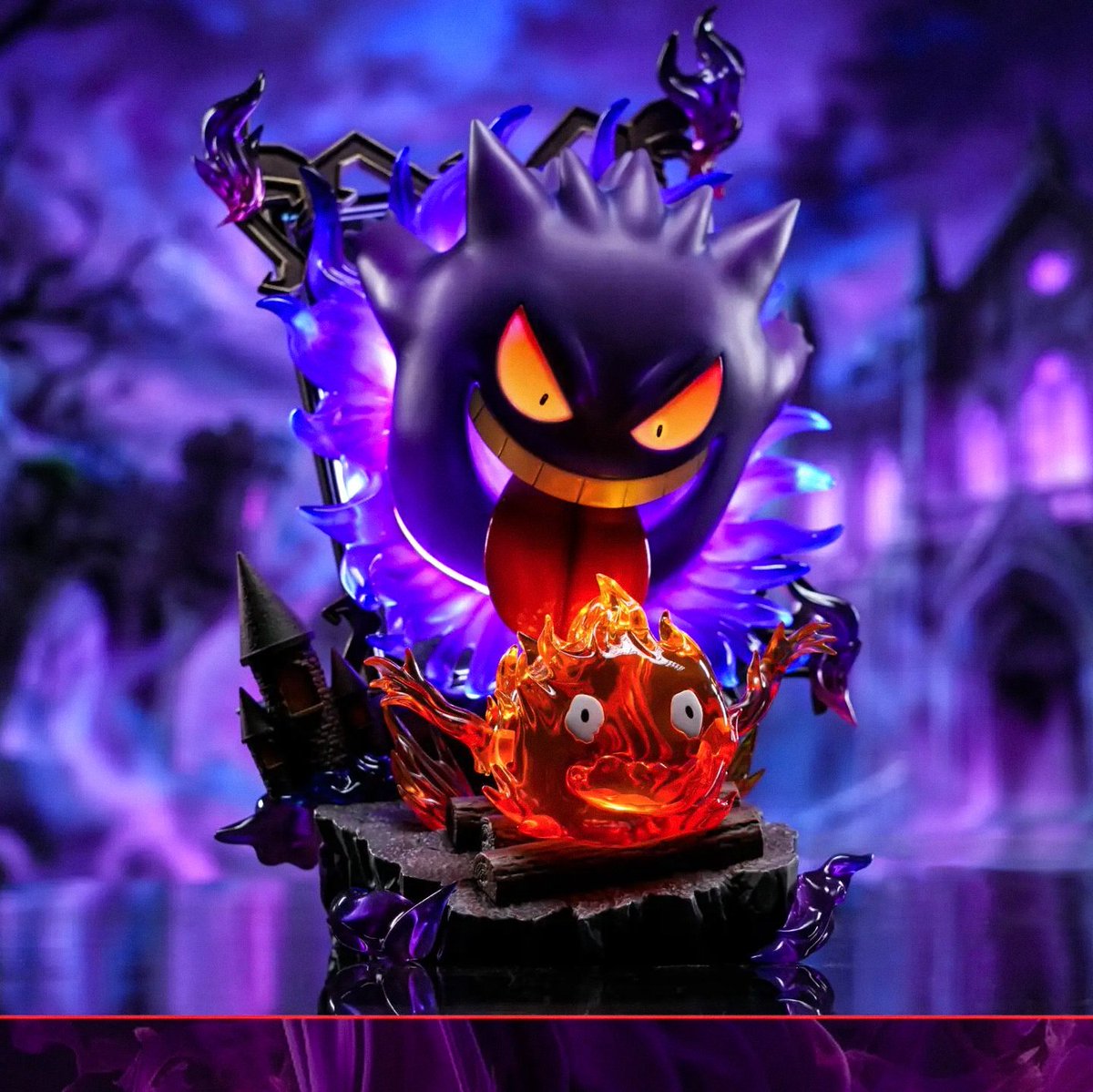 avianoir's tweet photo. THEY'RE DROPPING A GENGAR x CALCIFER FIGURE 👻 https://t.co/UN8A5yK8m6