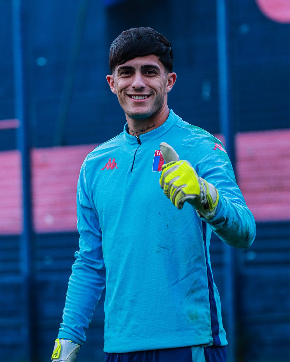catigreoficial's tweet photo. 👉 Máximo Leguizamón se reincoporó a los entrenamientos con el primer equipo luego de ser sparring durante la Copa del Mundo de la FIFA con la Selección Argentina 🧤🇦🇷

¡Felicitaciones Maxi. Orgullo Matador! 🐯❤️ https://t.co/TsYeV25WBE