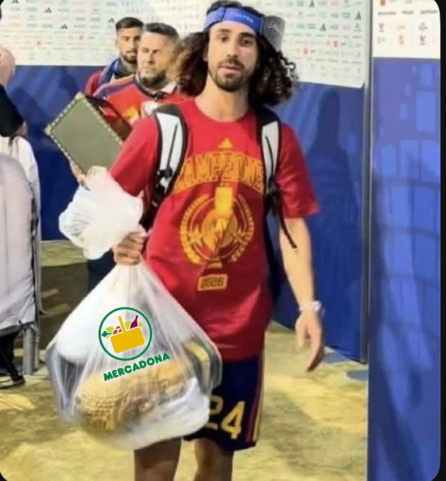 Me_Empape's tweet photo. @Natalin441 Le faltaba el "Logo" a la bolsa. https://t.co/5LpMZHk5fh