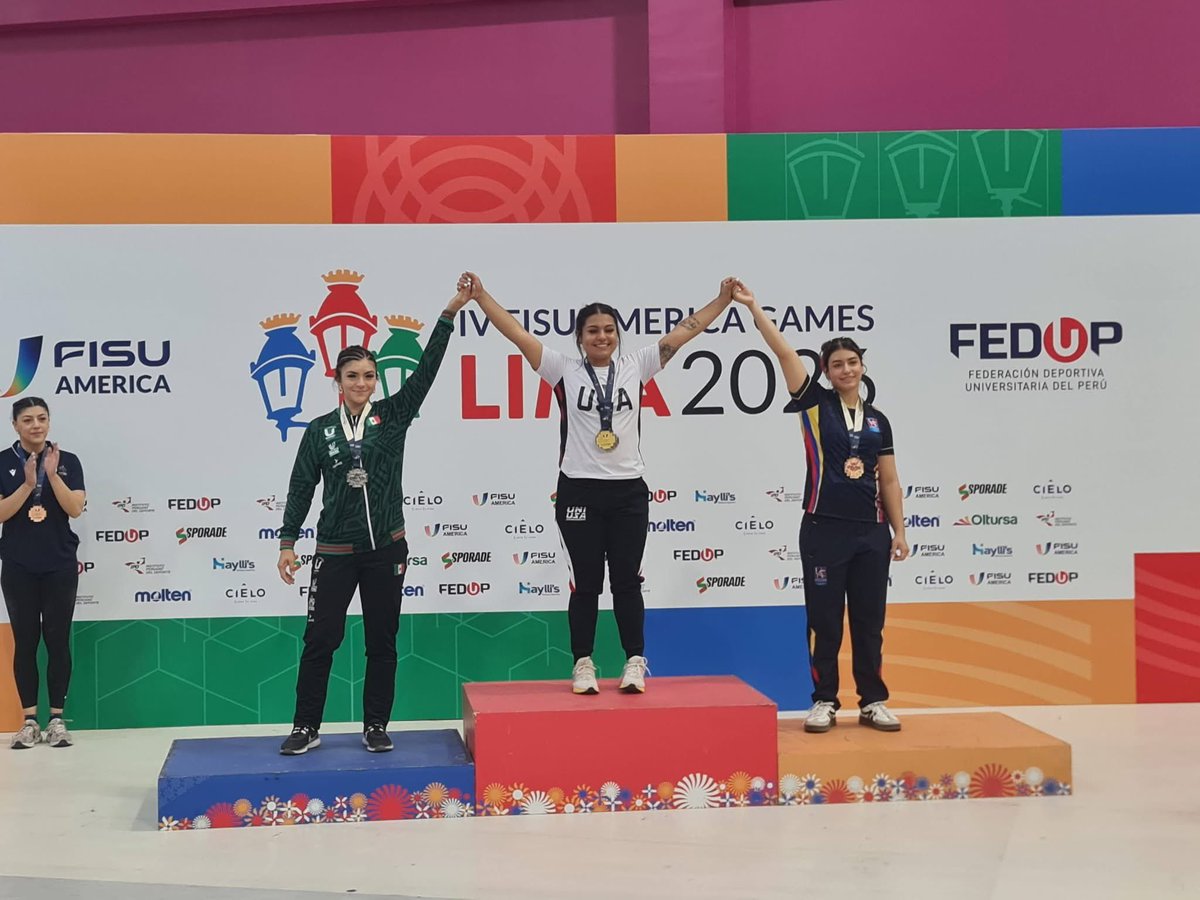 uaemorelos's tweet photo. La estudiante-atleta de la Universidad Autónoma del Estado de Morelos, Zaira Sofía Brito Martínez, obtuvo la medalla de plata en Levantamiento de Pesas, categoría hasta 69 kg, en los FISU America Games Lima 2026. ¡Felicidades por este gran logro! #OrgulloUAEM #UAEM https://t.co/3nfIT1j2my