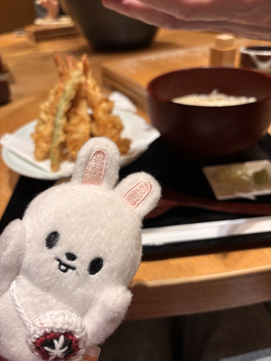 k_oshigoto's tweet photo. 神頼み、おねがい、おねがいします、ほんとにたのんます。天ぷら���味しかったです、おねがいします、決して天ぷらメインで日本橋に行ったわけじゃないです。おねがうぉぉぉぉぉぉぉぉぉぉぉぉぉぉぉぉぉぉぉぉぉぉ https://t.co/GomeuMMpFq